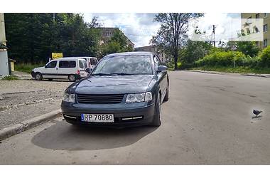 Седан Volkswagen Passat 1999 в Львове