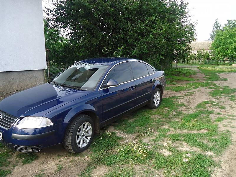 Седан Volkswagen Passat 2005 в Первомайську