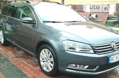 Універсал Volkswagen Passat 2013 в Львові