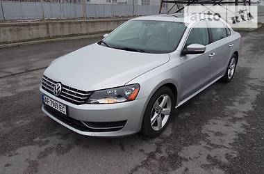 Седан Volkswagen Passat 2013 в Запорожье