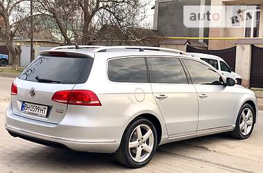 Универсал Volkswagen Passat 2014 в Одессе