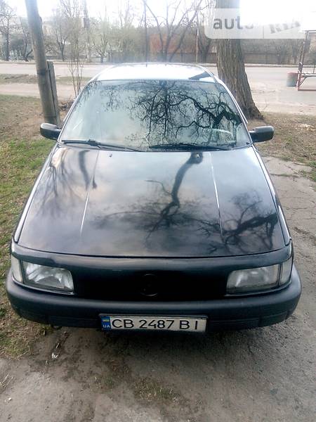 Седан Volkswagen Passat 1988 в Чернигове