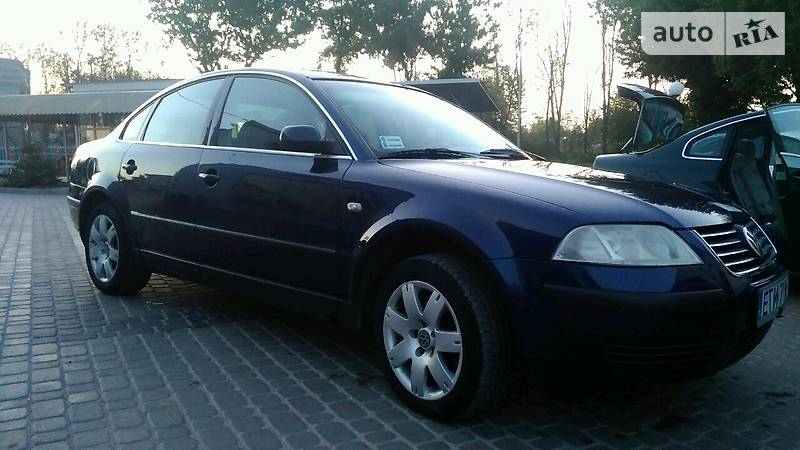 Седан Volkswagen Passat 2002 в Виннице