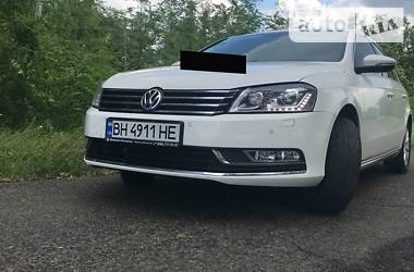 Седан Volkswagen Passat 2012 в Одессе