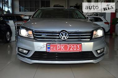 Универсал Volkswagen Passat 2013 в Хмельницком