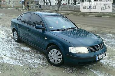 Седан Volkswagen Passat 1999 в Івано-Франківську