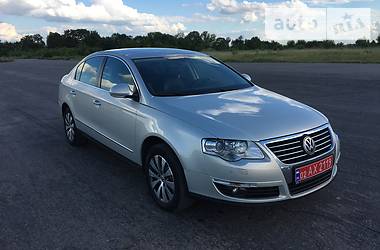 Седан Volkswagen Passat 2010 в Виннице