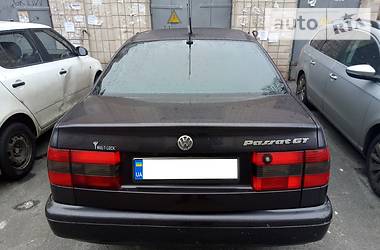 Седан Volkswagen Passat 1994 в Киеве