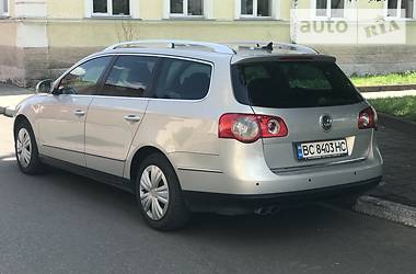 Универсал Volkswagen Passat 2010 в Львове