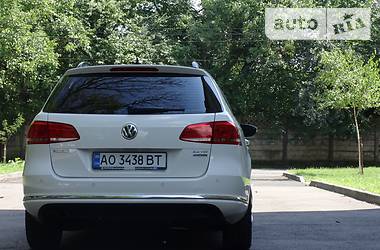 Універсал Volkswagen Passat 2013 в Мукачевому