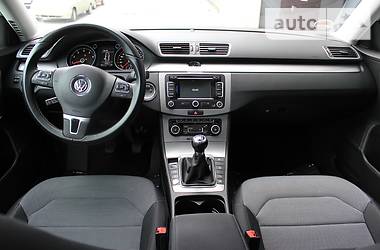 Седан Volkswagen Passat 2011 в Львові