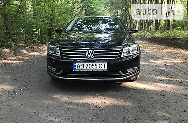 Седан Volkswagen Passat 2013 в Виннице