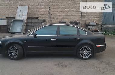 Седан Volkswagen Passat 2002 в Киеве