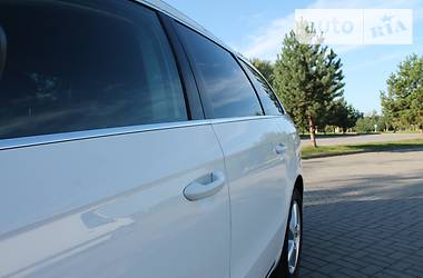 Универсал Volkswagen Passat 2013 в Дрогобыче