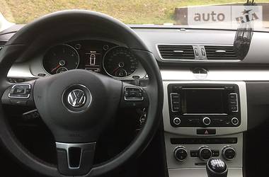 Універсал Volkswagen Passat 2014 в Рівному