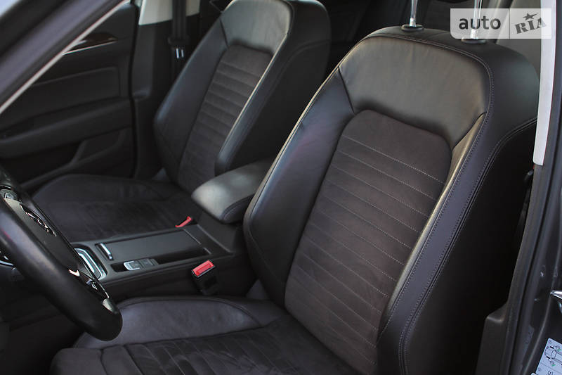 Универсал Volkswagen Passat 2015 в Одессе