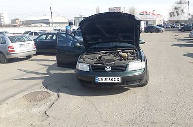 Универсал Volkswagen Passat 1998 в Черкассах