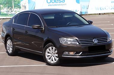 Седан Volkswagen Passat 2013 в Одессе