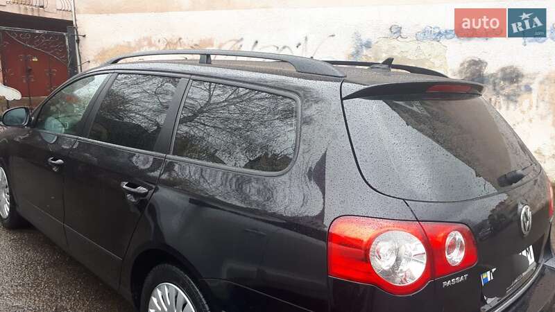 Универсал Volkswagen Passat 2009 в Калуше