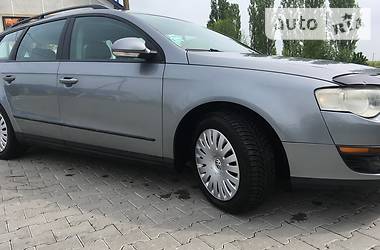 Універсал Volkswagen Passat 2006 в Чернівцях