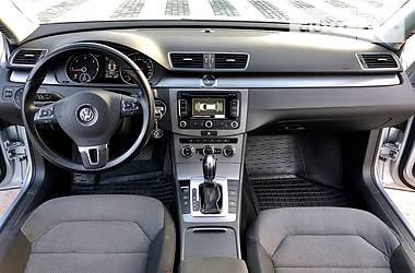 Универсал Volkswagen Passat 2013 в Одессе