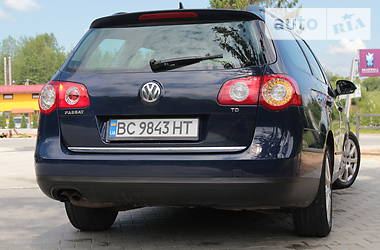 Універсал Volkswagen Passat 2007 в Дрогобичі