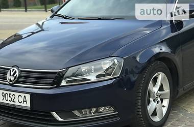 Универсал Volkswagen Passat 2013 в Хмельницком