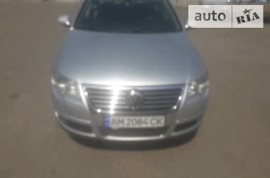 Седан Volkswagen Passat 2008 в Житомирі