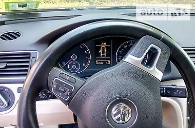 Седан Volkswagen Passat 2012 в 