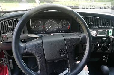 Седан Volkswagen Passat 1992 в 