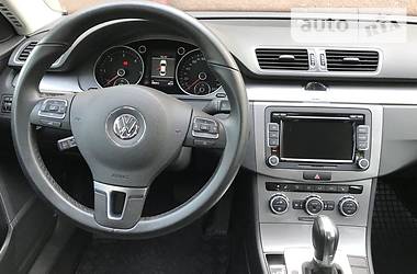 Седан Volkswagen Passat 2013 в Звягеле