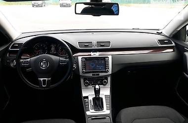 Седан Volkswagen Passat 2011 в 
