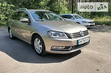 Універсал Volkswagen Passat 2013 в Бердичеві