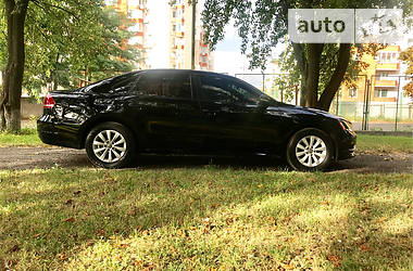 Седан Volkswagen Passat 2012 в Львове