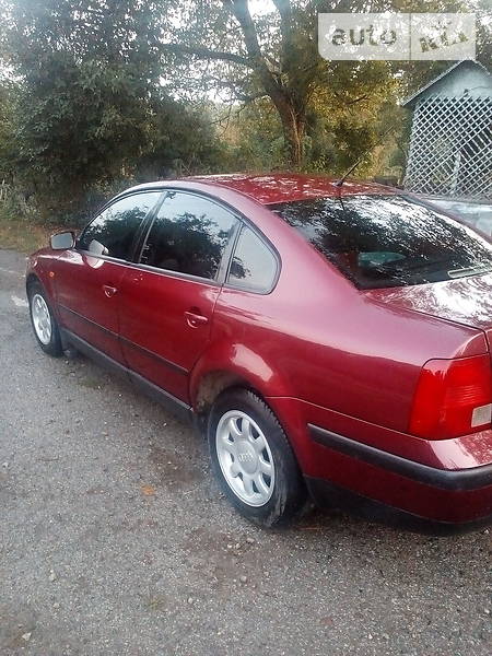 Седан Volkswagen Passat 1997 в Кам'янець-Подільському