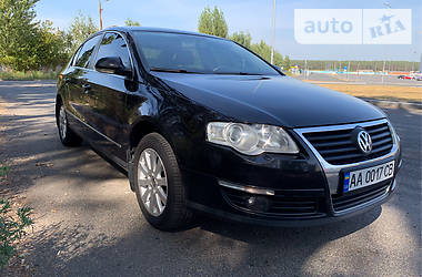 Седан Volkswagen Passat 2008 в Киеве