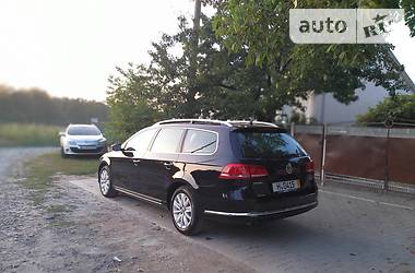 Универсал Volkswagen Passat 2011 в Хмельницком