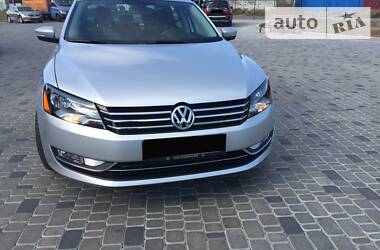 Седан Volkswagen Passat 2015 в 