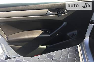 Седан Volkswagen Passat 2015 в 