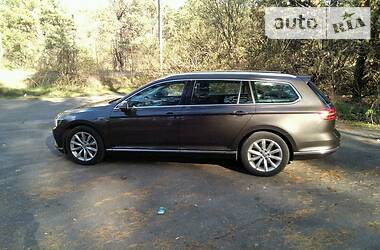Універсал Volkswagen Passat 2016 в 