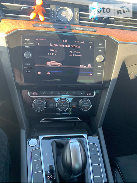 Седан Volkswagen Passat 2018 в Харкові