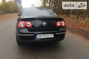 Седан Volkswagen Passat 2008 в Звягеле