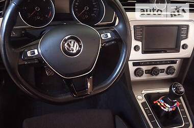 Універсал Volkswagen Passat 2015 в 