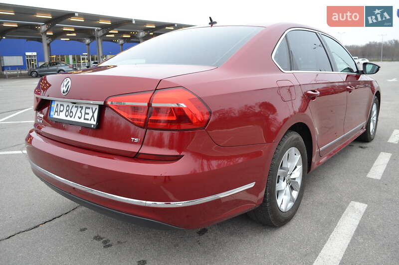 Седан Volkswagen Passat 2016 в Запоріжжі