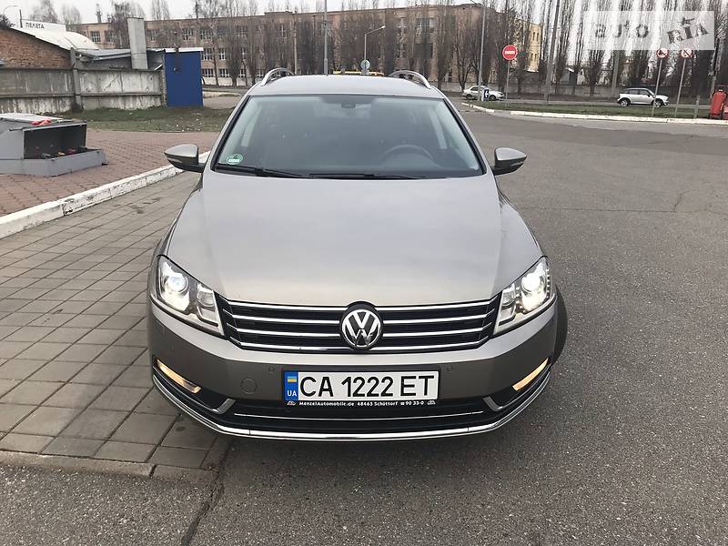 Універсал Volkswagen Passat 2012 в Черкасах