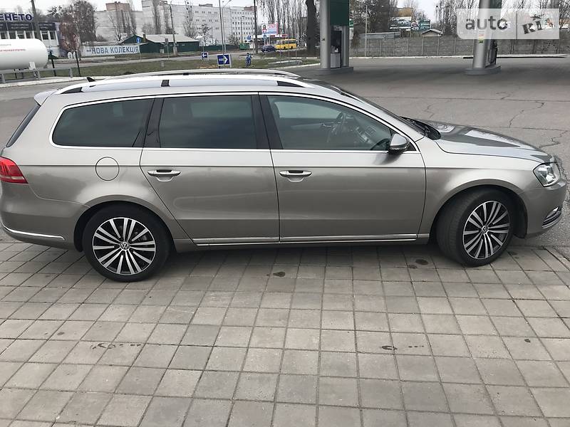 Універсал Volkswagen Passat 2012 в Черкасах