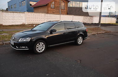 Універсал Volkswagen Passat 2011 в Києві