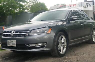 Седан Volkswagen Passat 2013 в 