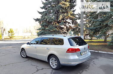 Универсал Volkswagen Passat 2011 в Ирпене