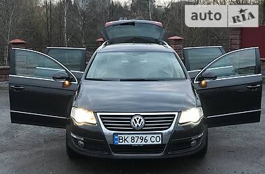 Универсал Volkswagen Passat 2008 в Ровно